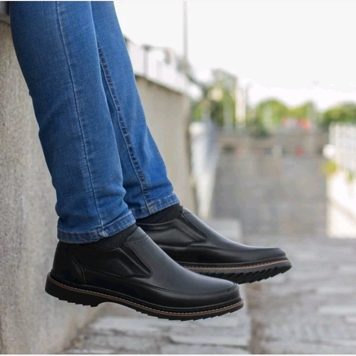 کفش مردانه مجلسی اداری رویه چرم مدلmh